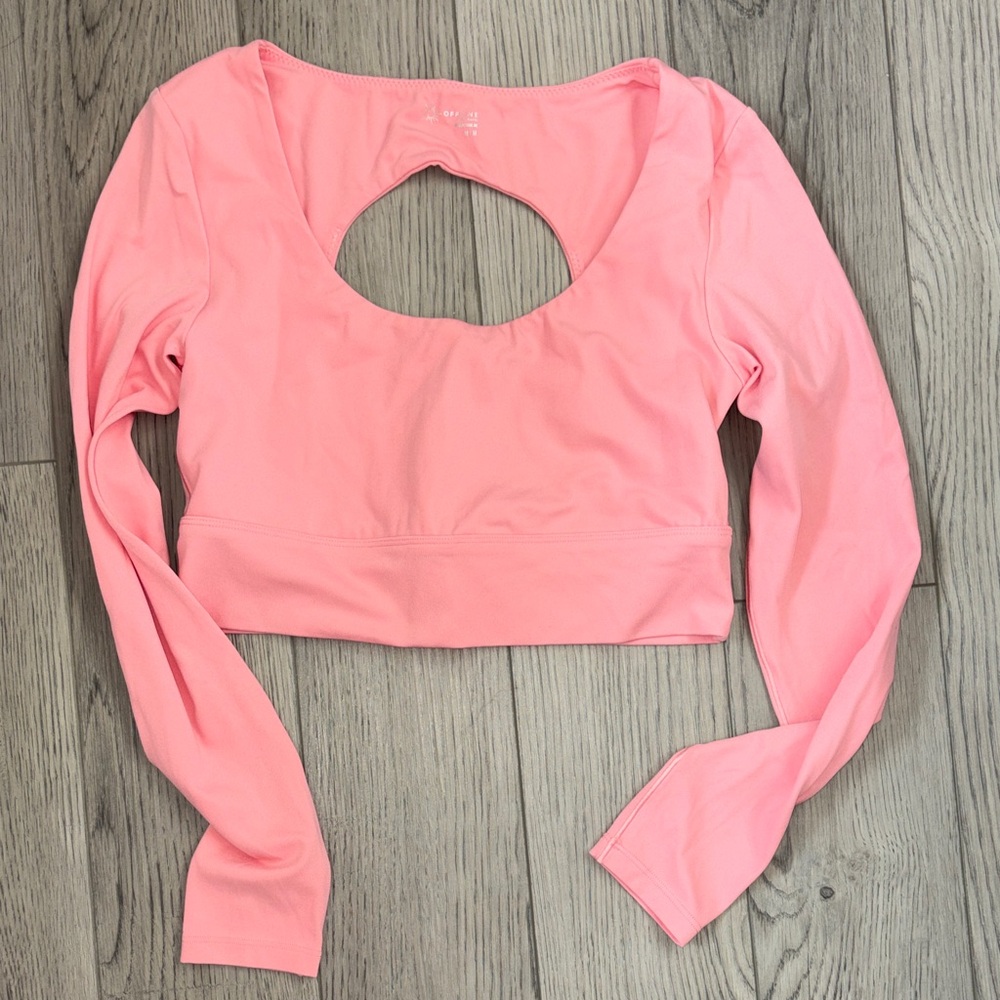 Long-Sleeve Pink Crop Top with Back Cutout